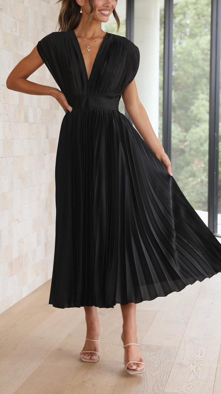 Dauphine | Robe plissée élégante