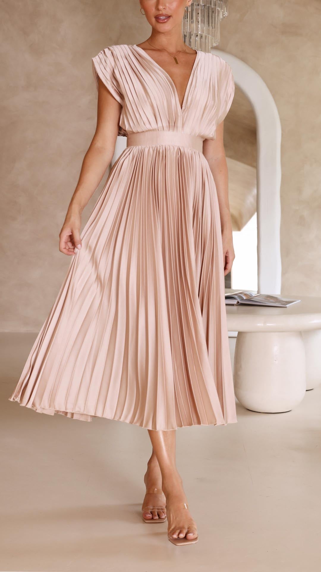 Dauphine | Robe plissée élégante