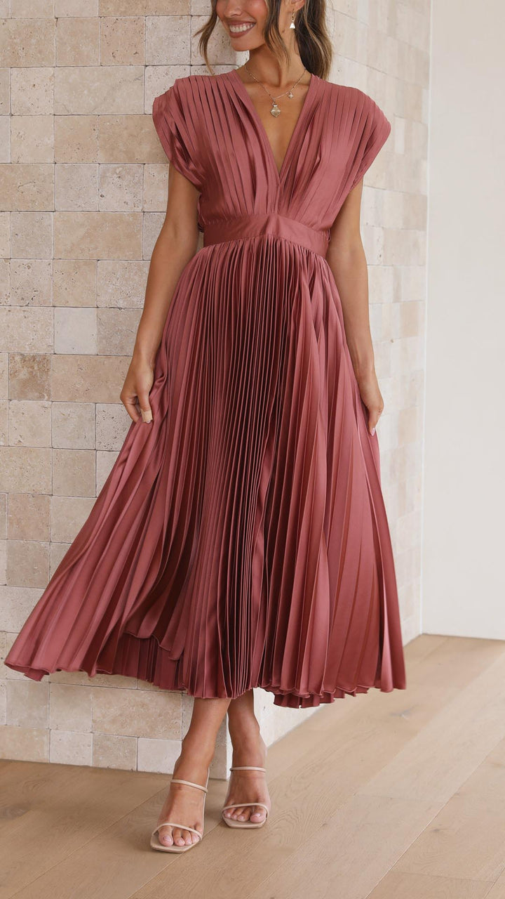 Dauphine | Robe plissée élégante