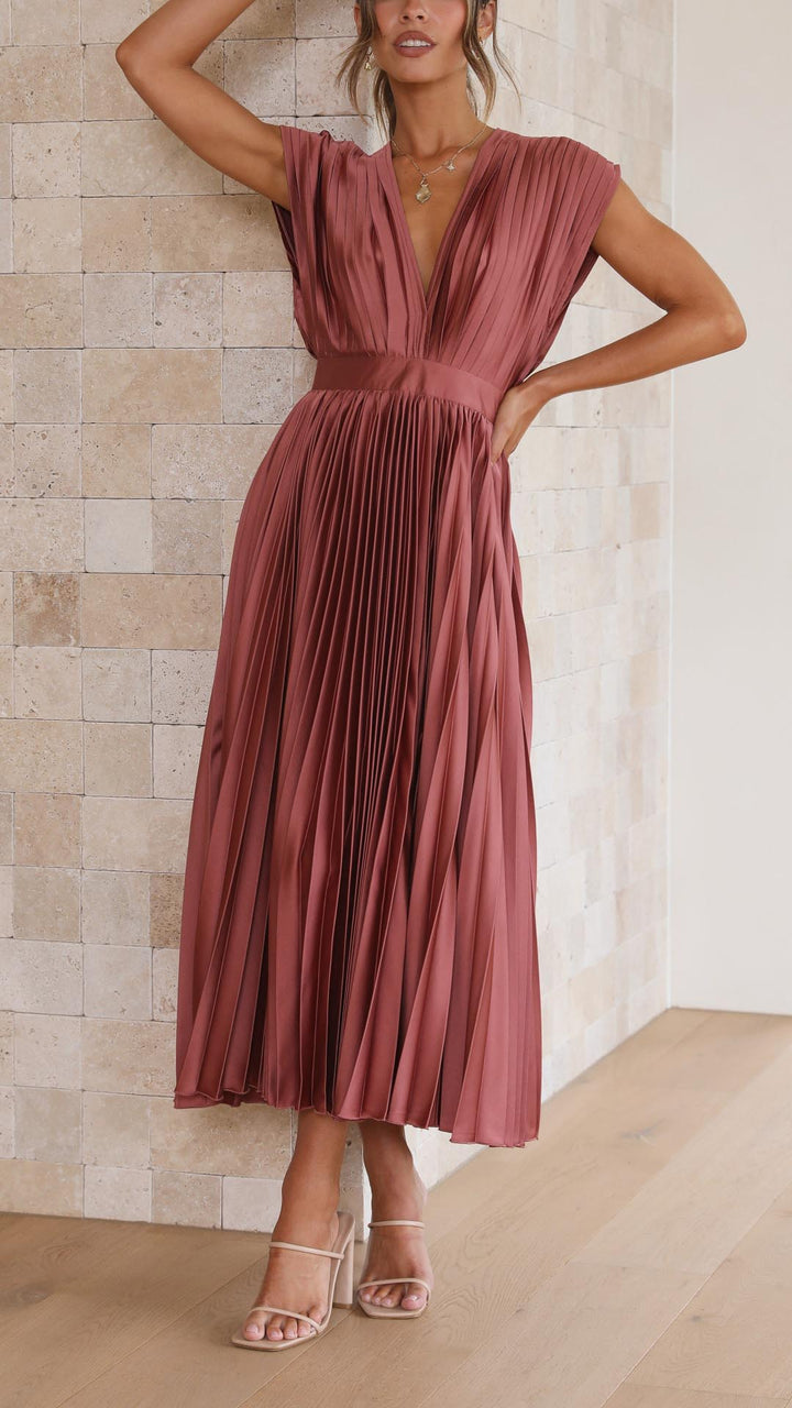 Dauphine | Robe plissée élégante